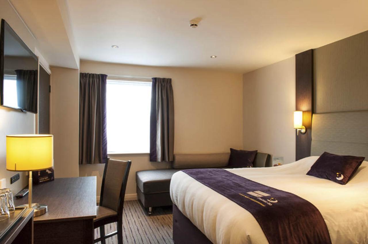 Premier Inn London Tottenham Hale Ngoại thất bức ảnh
